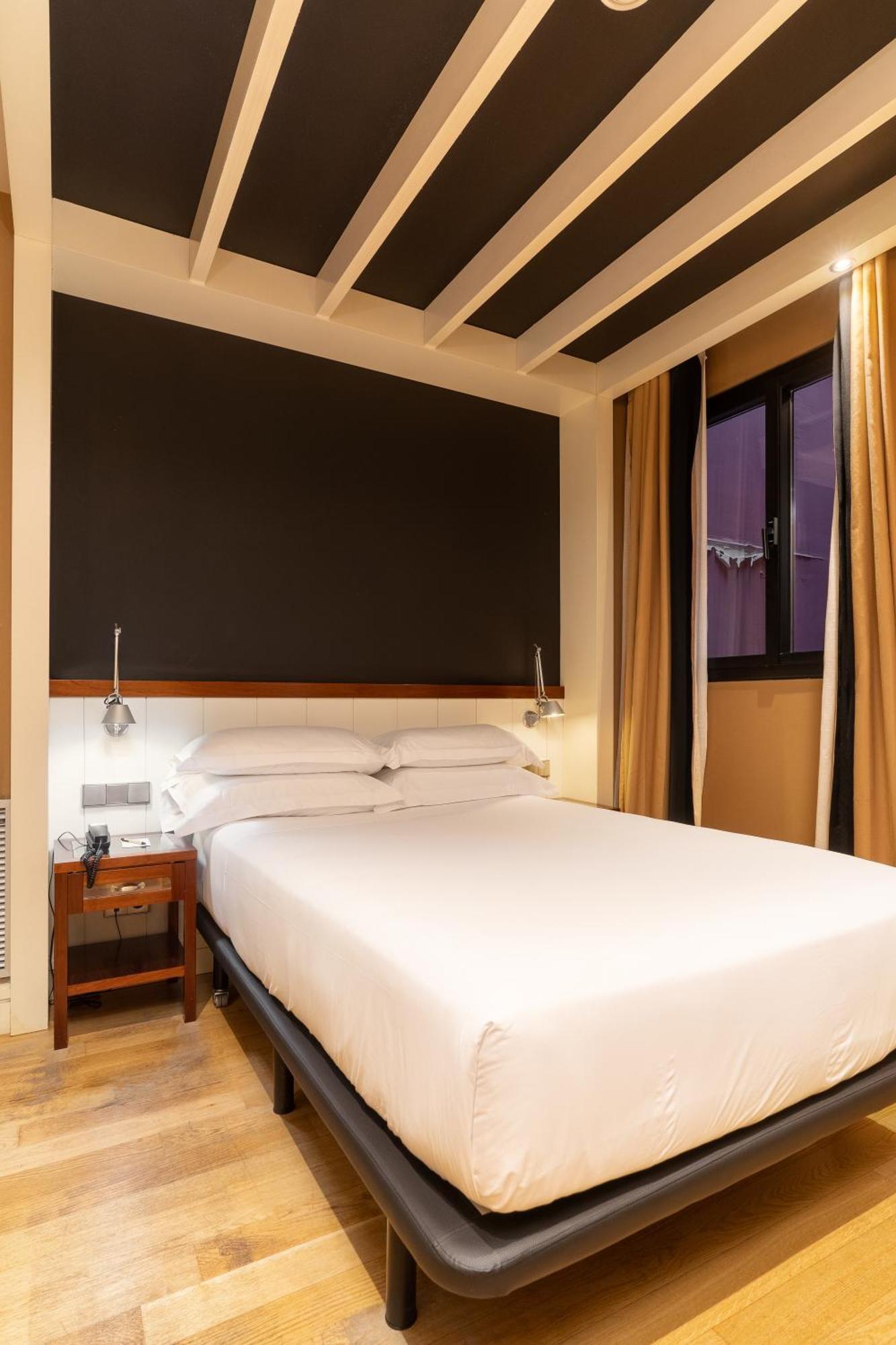 Hotell U232 Barcelona