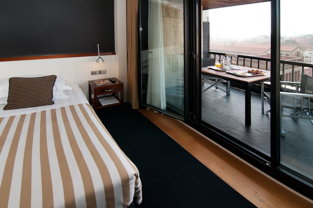 U232 Hotel
